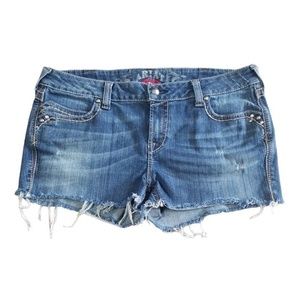 Ariat Denim Ruby Distressed Embroidered‎ Rhinestone Frayed Hem Jean Shorts 32